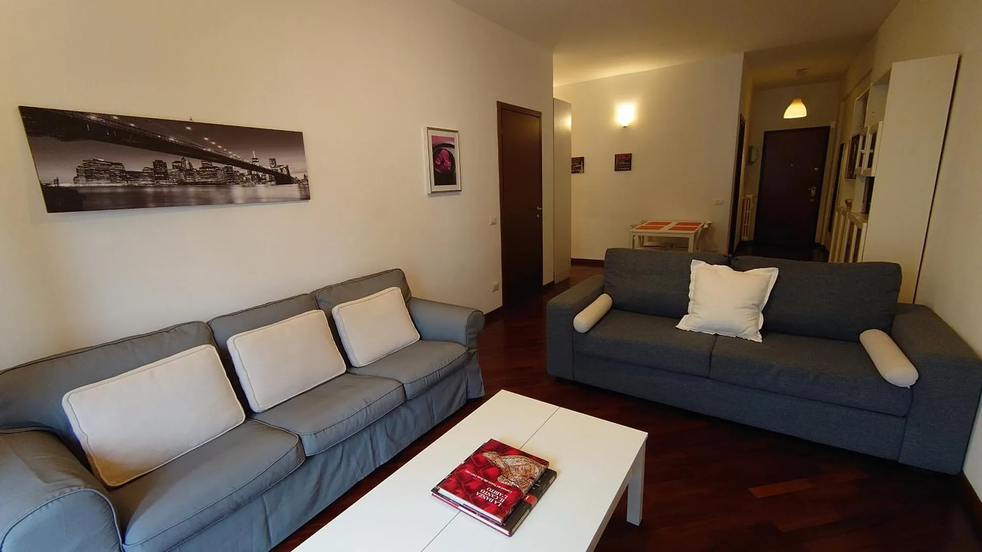 Trilocale Zona Corso Sempione Vicino Metro Mm5 - Losanna Apartment Milan