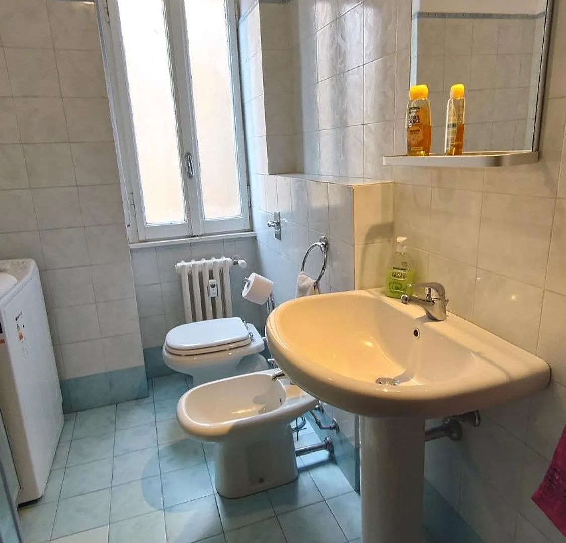 Trilocale Zona Corso Sempione Vicino Metro Mm5 - Losanna Apartment Milan